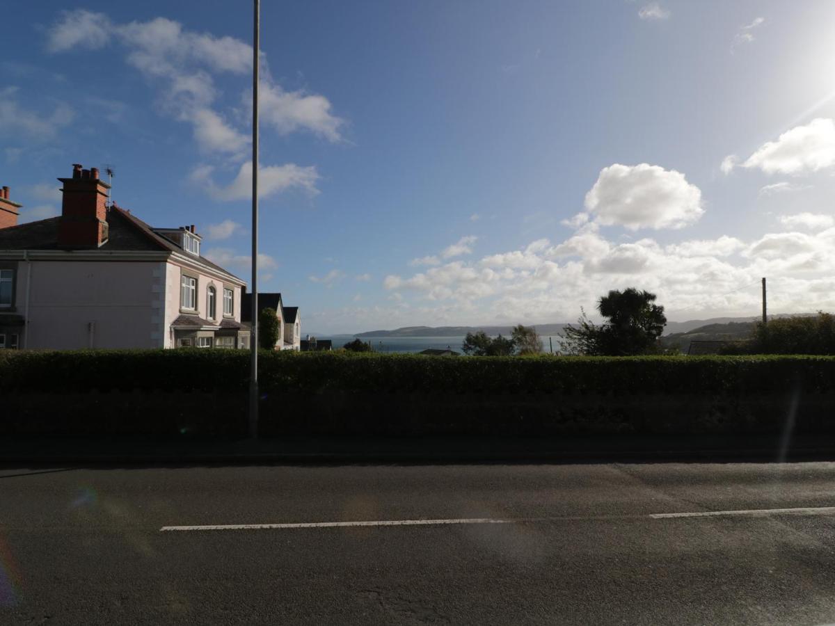 Bay View Villa Benllech Luaran gambar