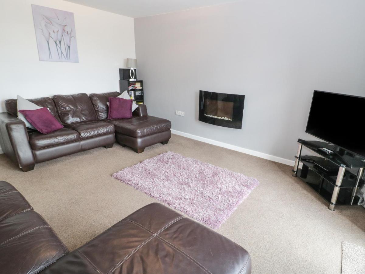 Bay View Villa Benllech Luaran gambar
