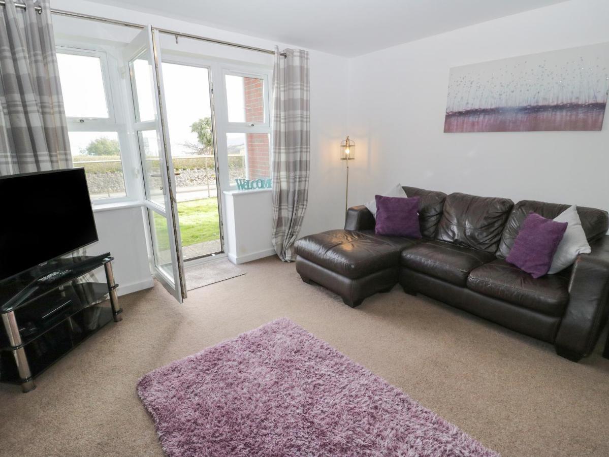Bay View Villa Benllech Luaran gambar
